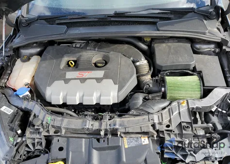 2016 Ford Focus St z USA, uszkodzony, nr VIN 1FADP3L93GL206744